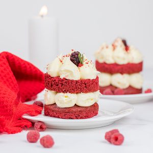 کیک ردولوت لوفباکس